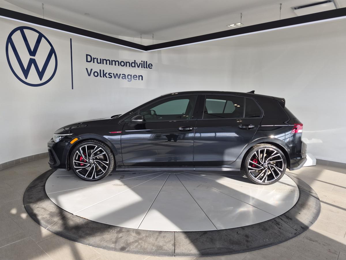 2024 Volkswagen Golf GTI - Image 8