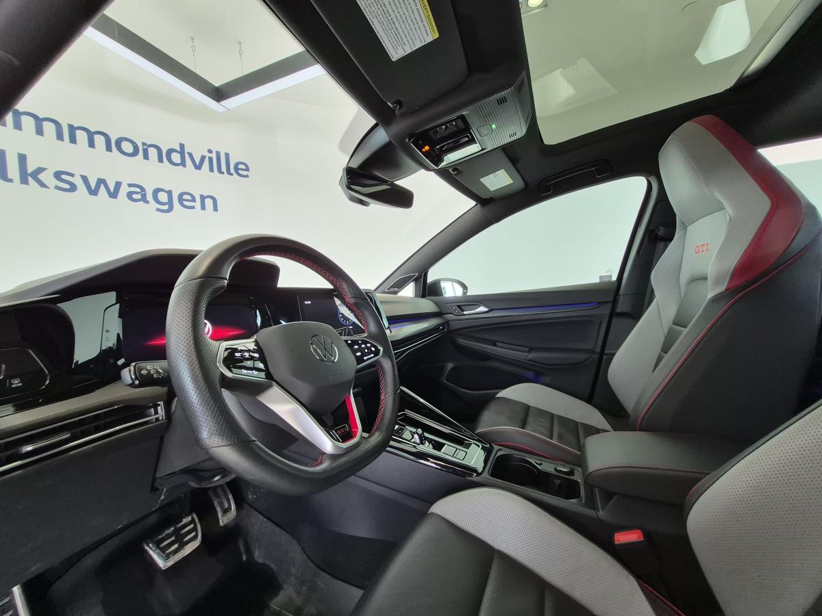 2024 Volkswagen Golf GTI - Image 13