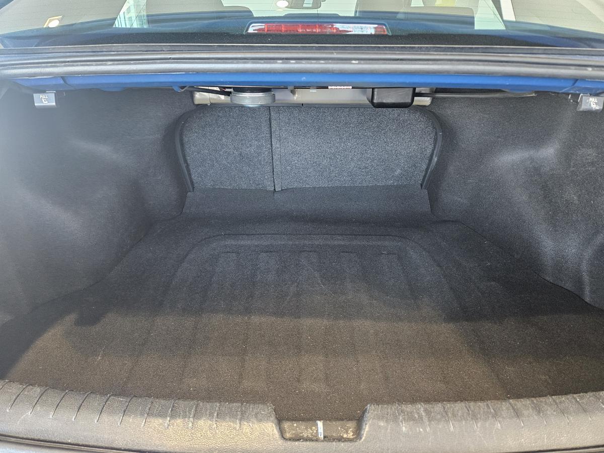 2016 Hyundai Sonata - Image 9