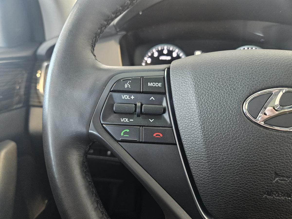 2016 Hyundai Sonata - Image 15