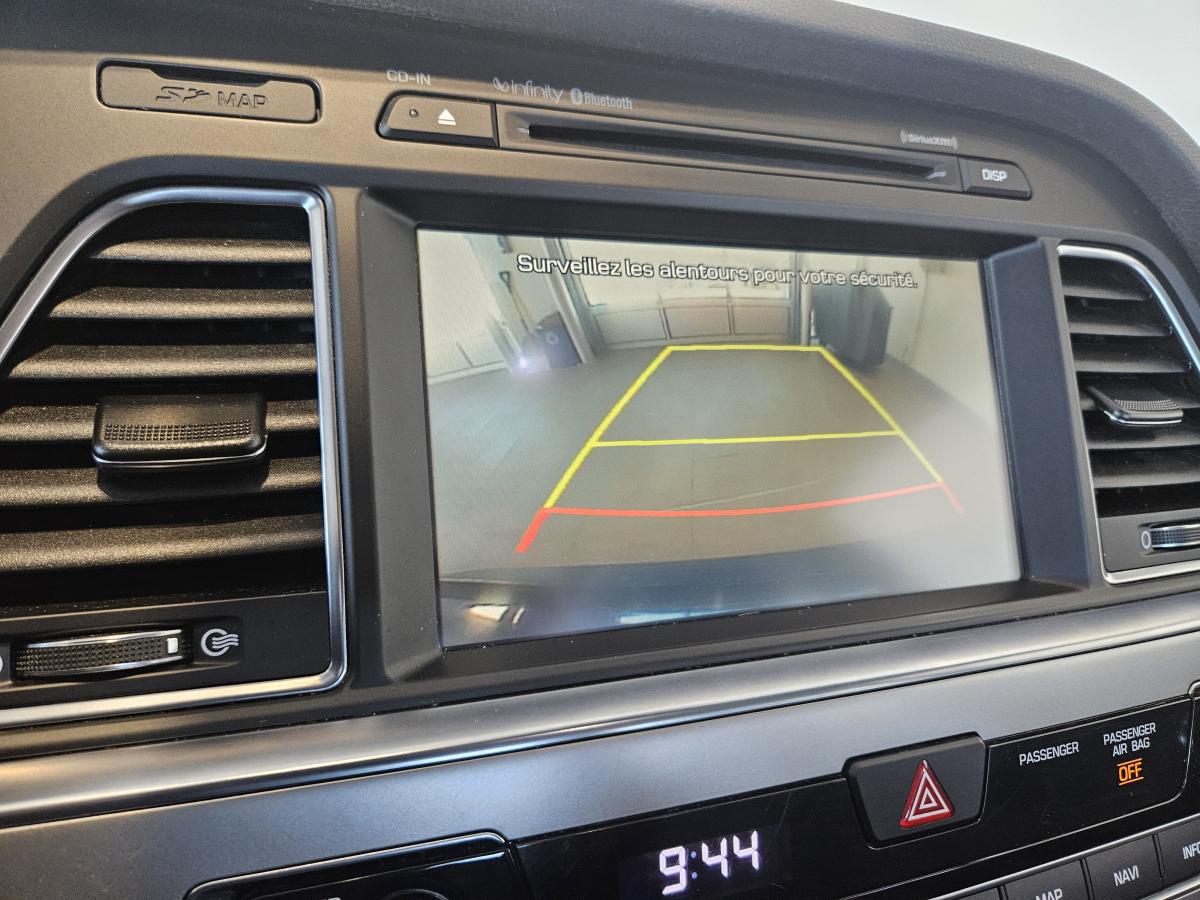 2016 Hyundai Sonata - Image 20