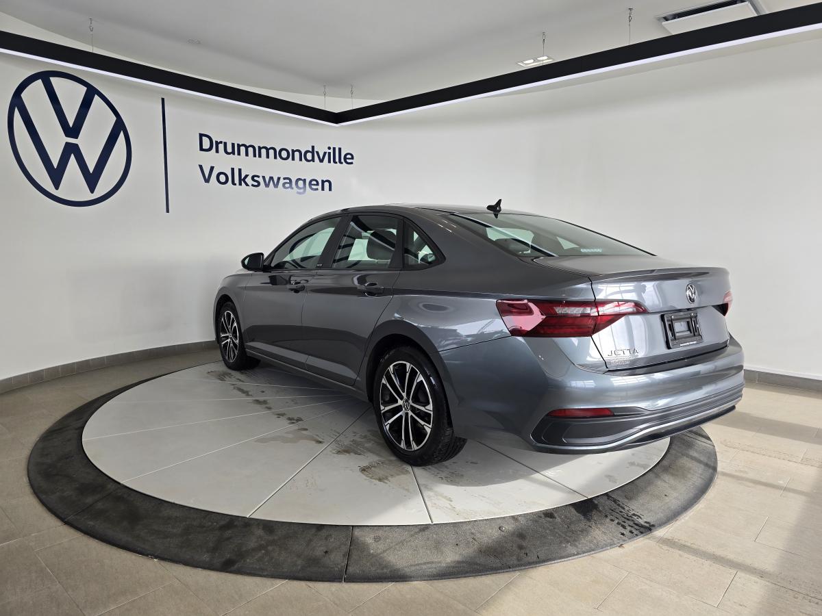 2023 Volkswagen Jetta - Image 6