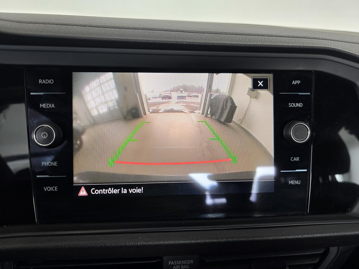 2023 Volkswagen Jetta - Image 19