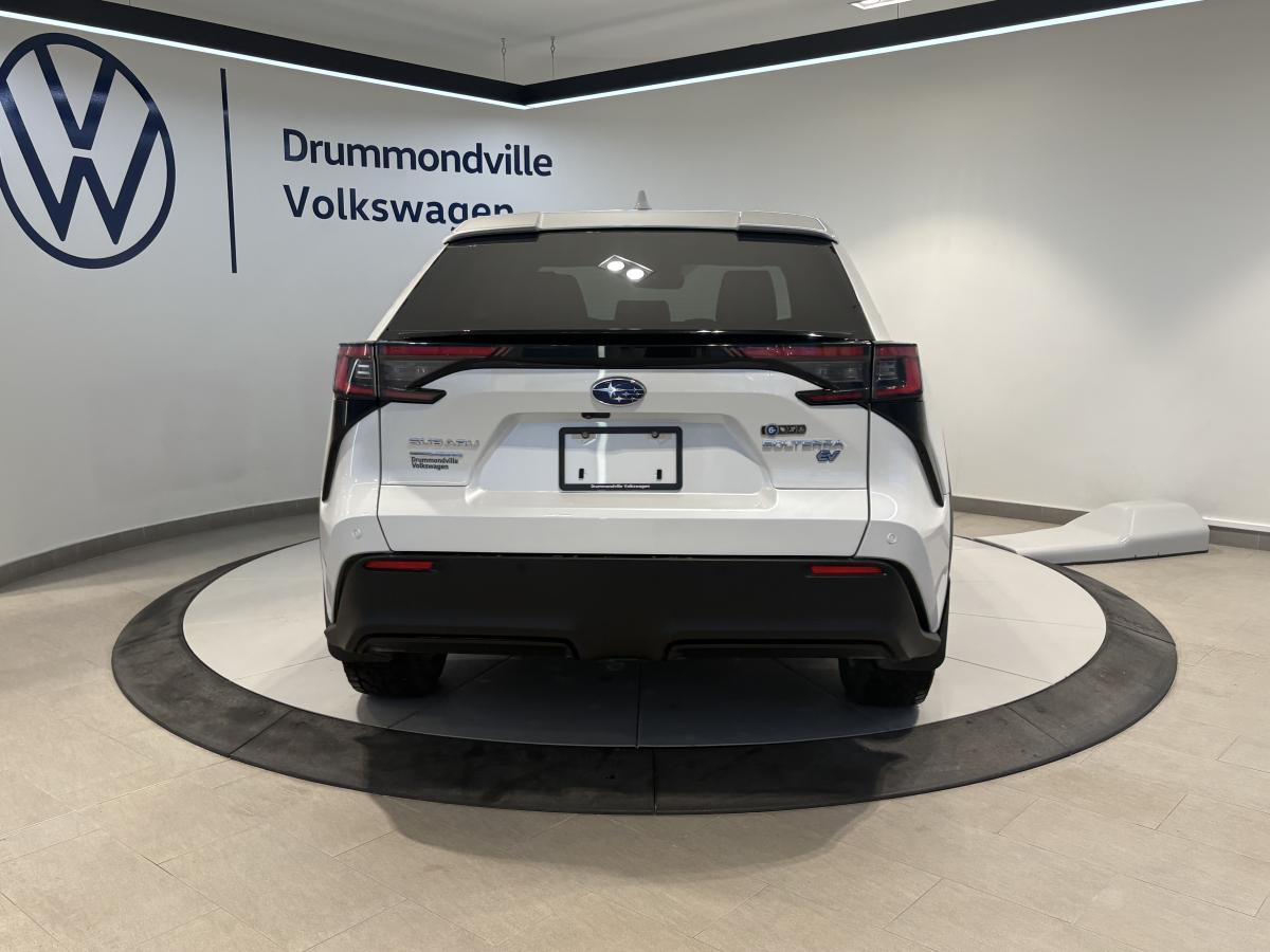 2023 Subaru Solterra - Image 6