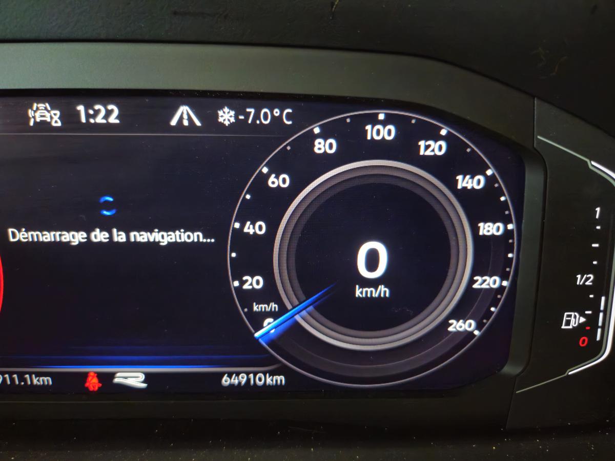 2023 Volkswagen Atlas Cross Sport - Image 18