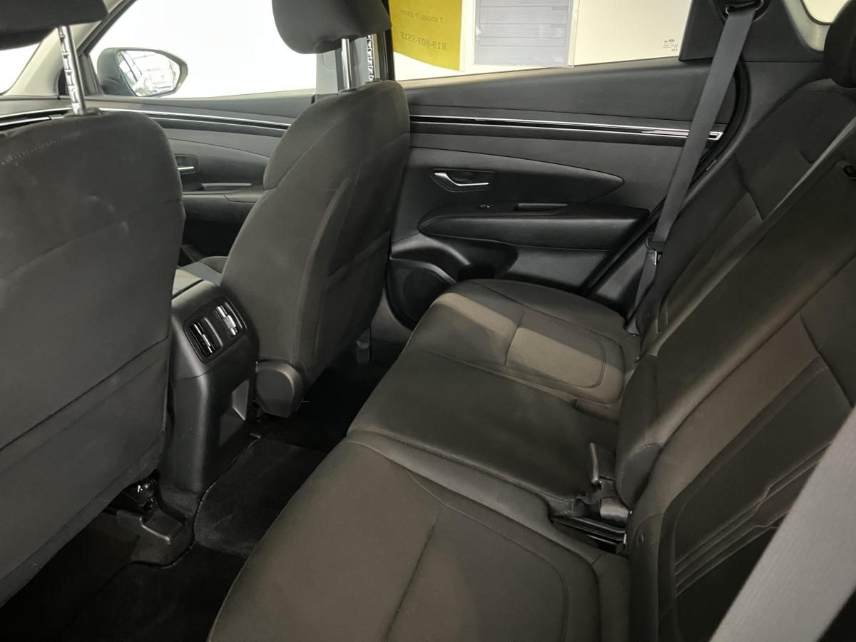 2022 Hyundai Tucson - Image 11