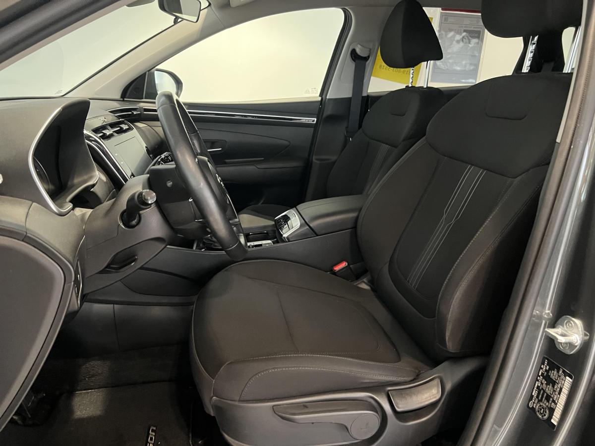 2022 Hyundai Tucson - Image 17