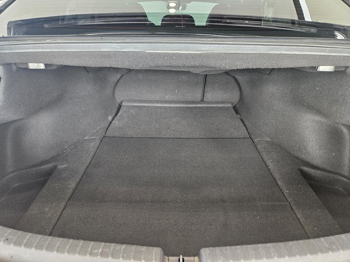 2017 Acura TLX - Image 9