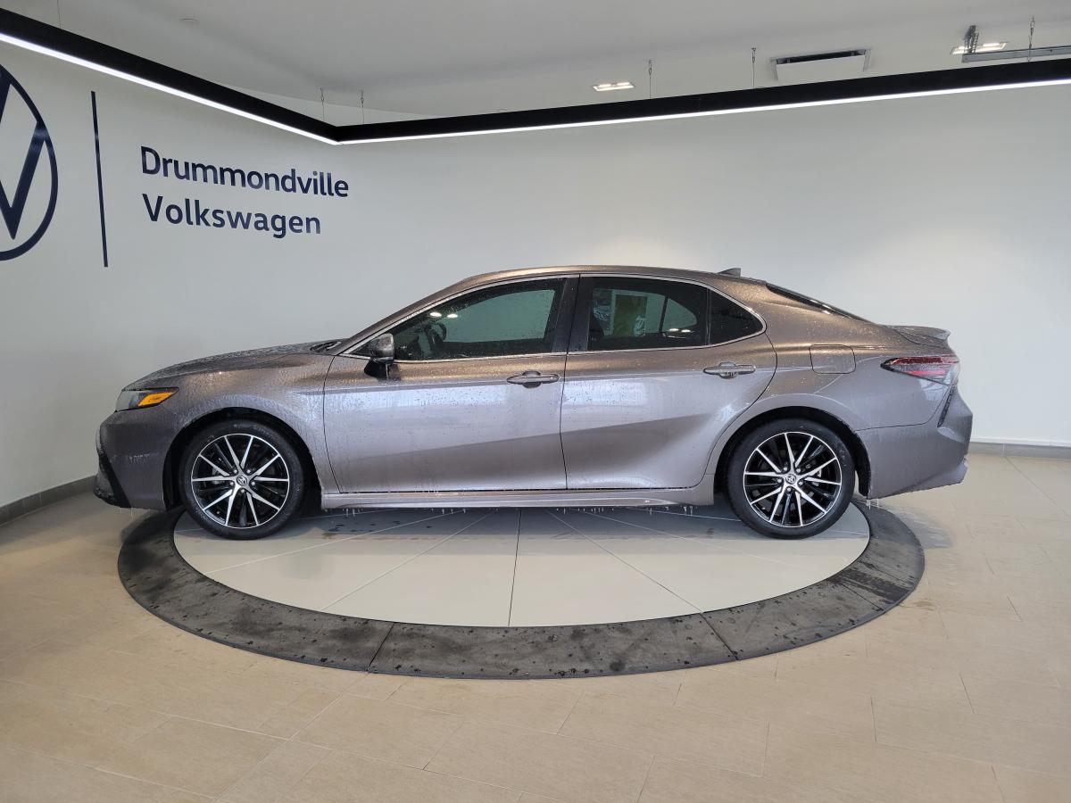 2024 Toyota Camry - Image 2