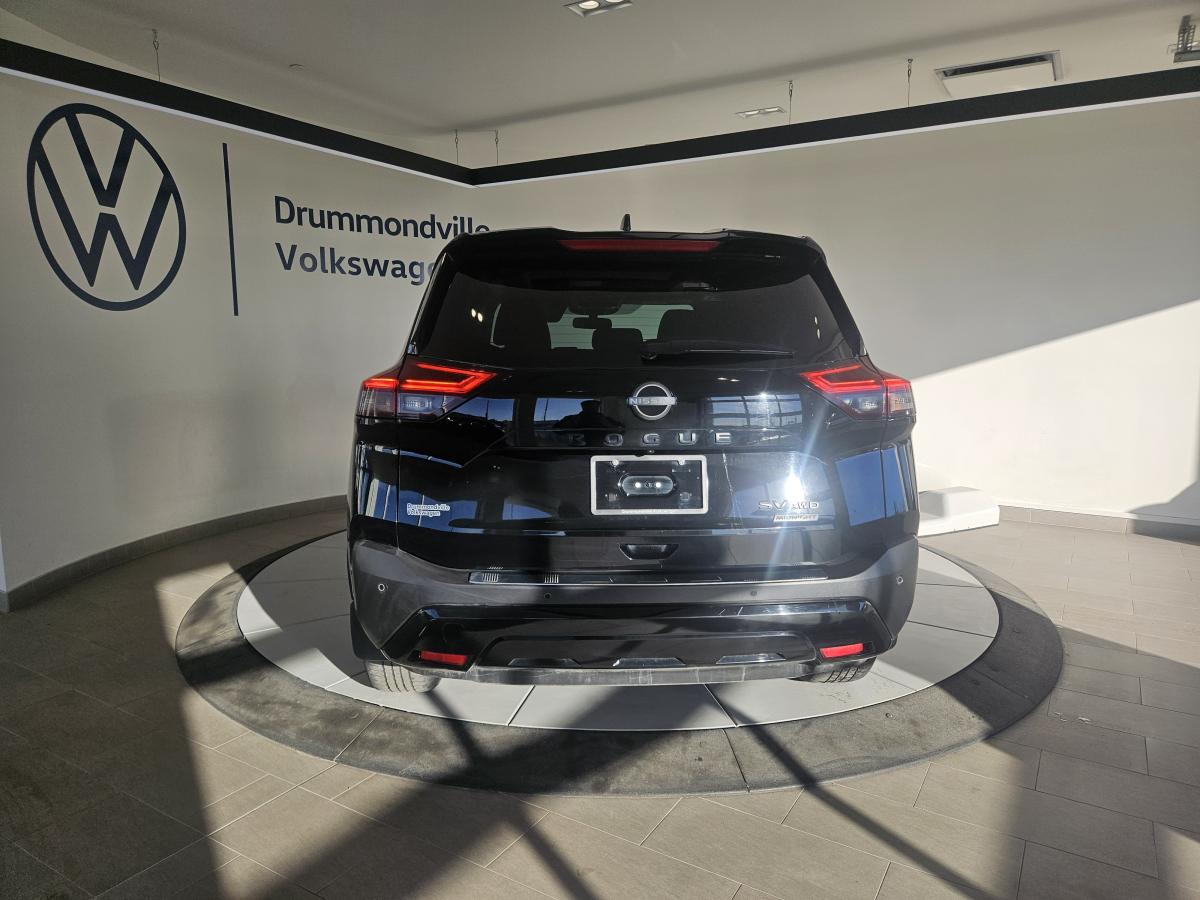 2023 Nissan Rogue - Image 5