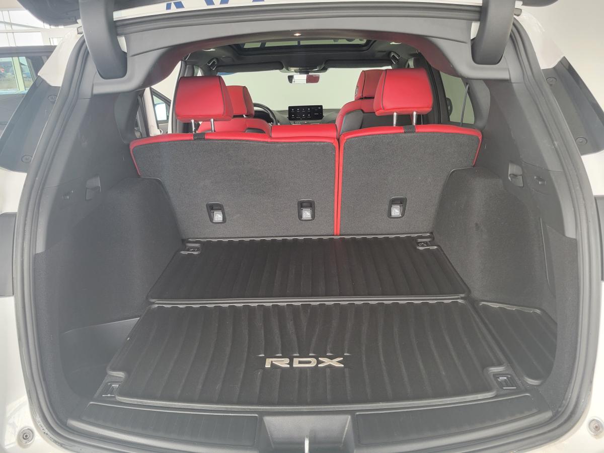 2024 Acura RDX - Image 18