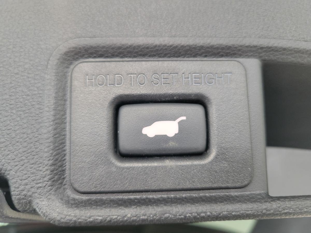 2024 Acura RDX - Image 19