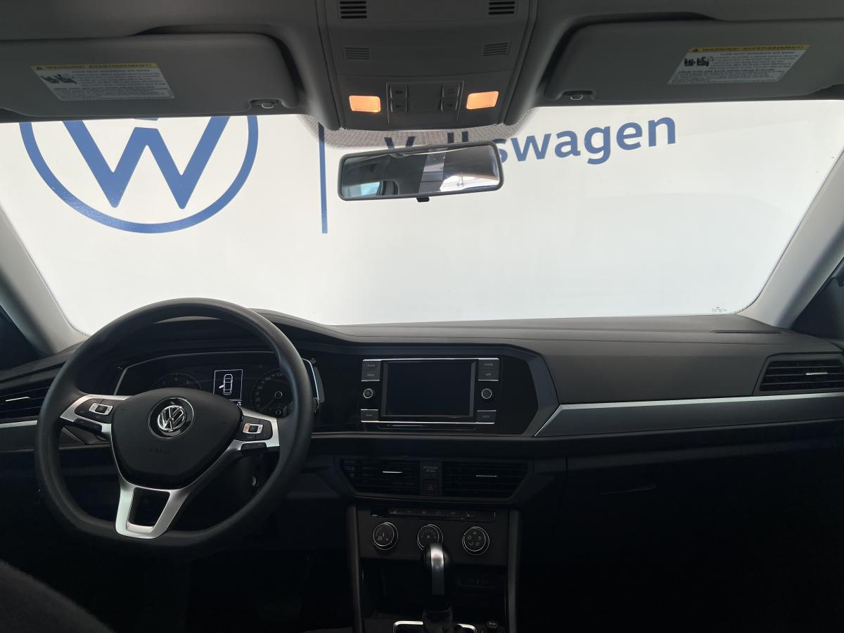 2021 Volkswagen Jetta - Image 10