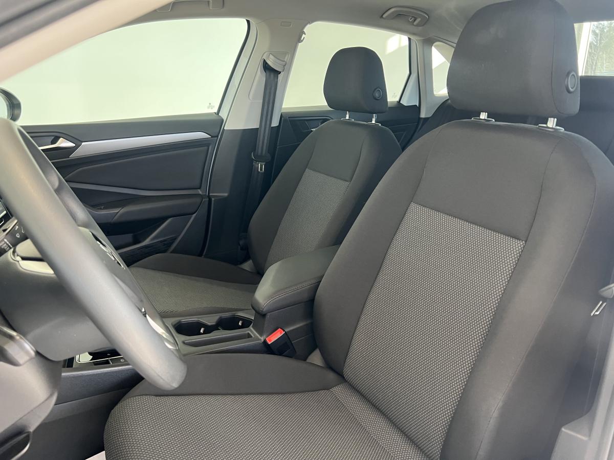 2021 Volkswagen Jetta - Image 12