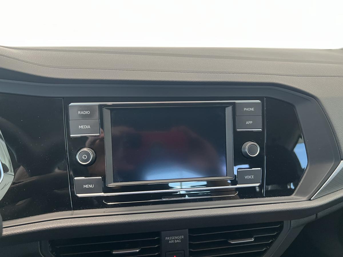 2021 Volkswagen Jetta - Image 15