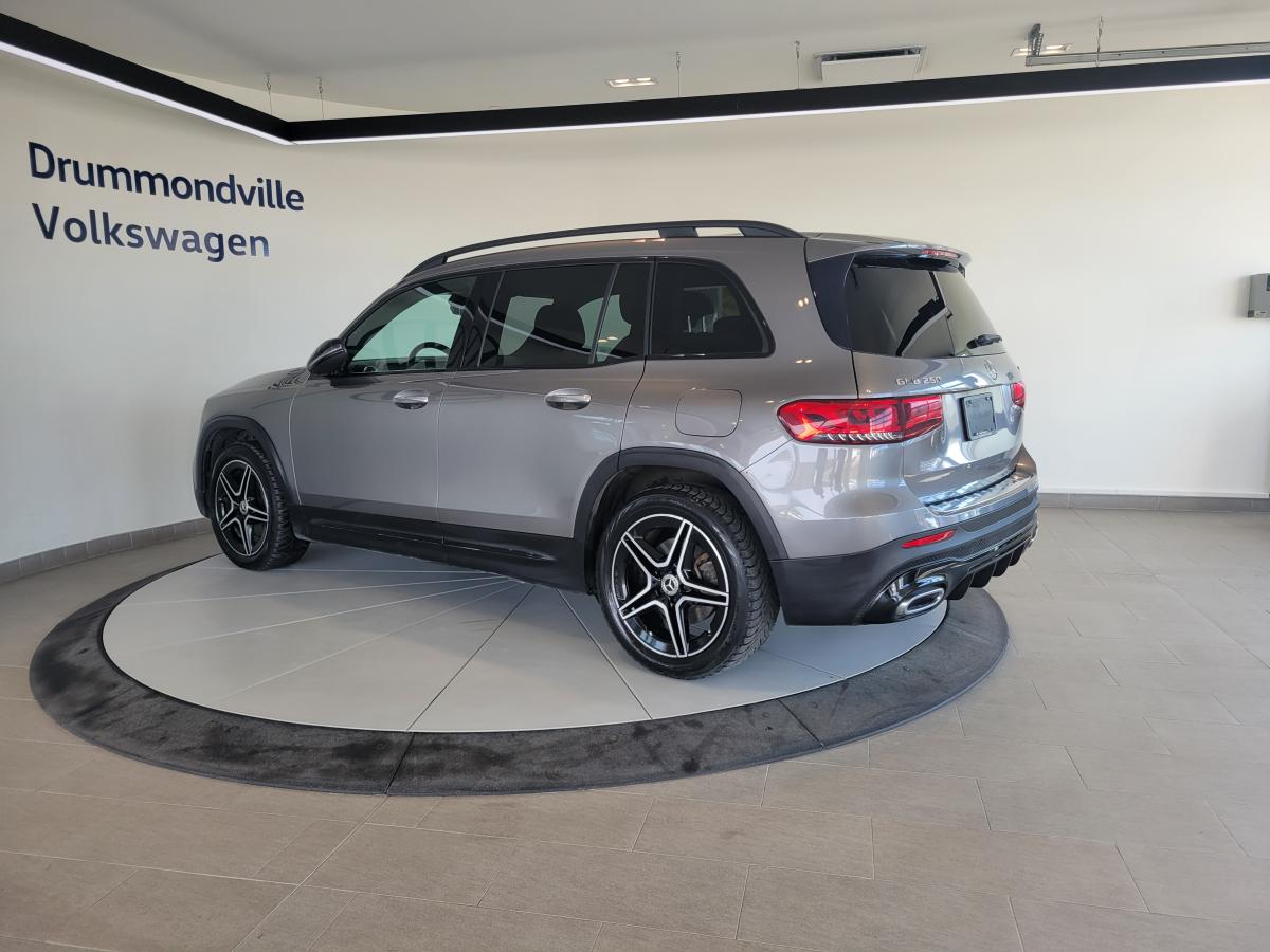 2021 Mercedes-Benz GLB 250 - Image 3