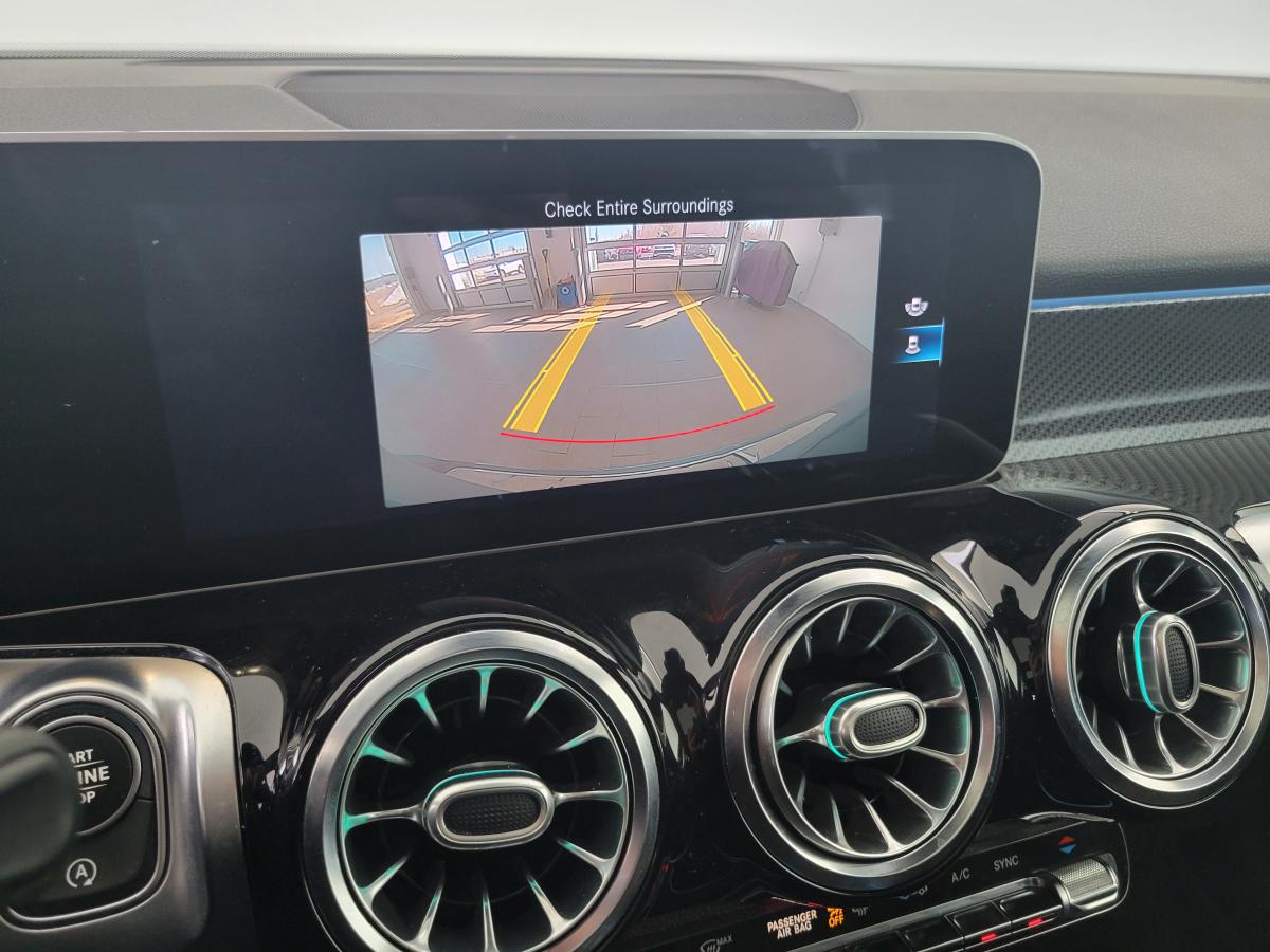 2021 Mercedes-Benz GLB 250 - Image 15