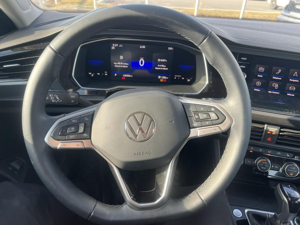 2022 Volkswagen Jetta - Image 7