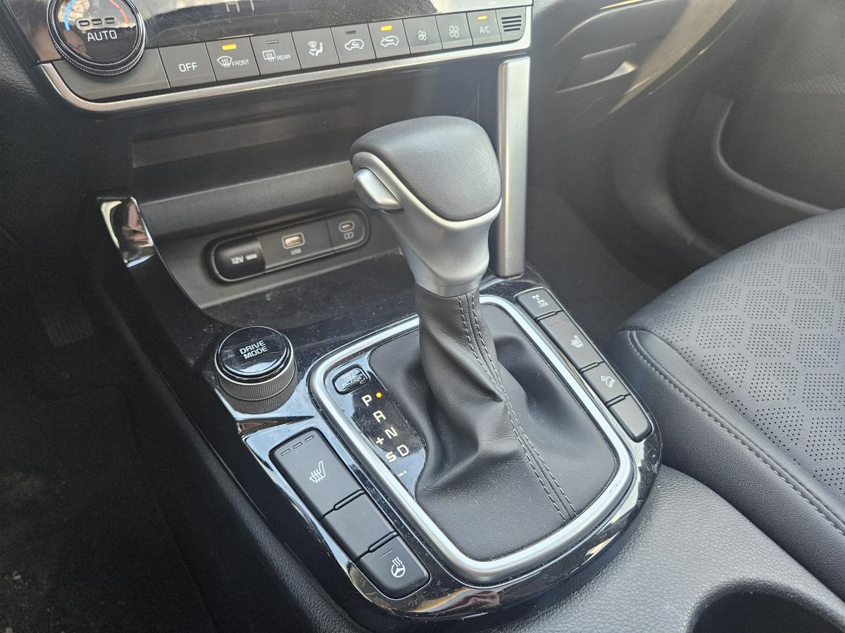 2024 Kia Seltos - Image 11