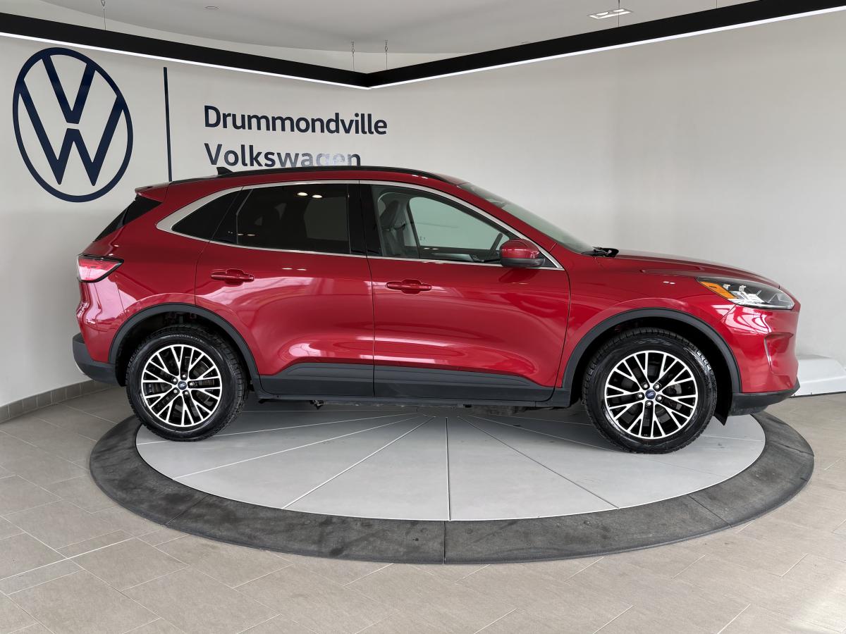 2022 Ford Escape - Image 4