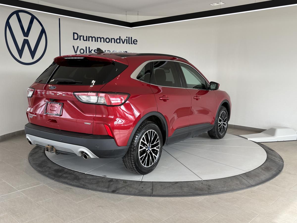 2022 Ford Escape - Image 5