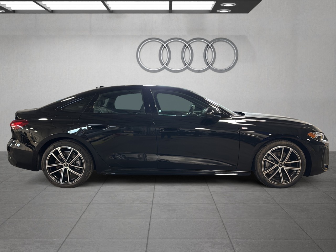 2025 Audi A5 - Image 4