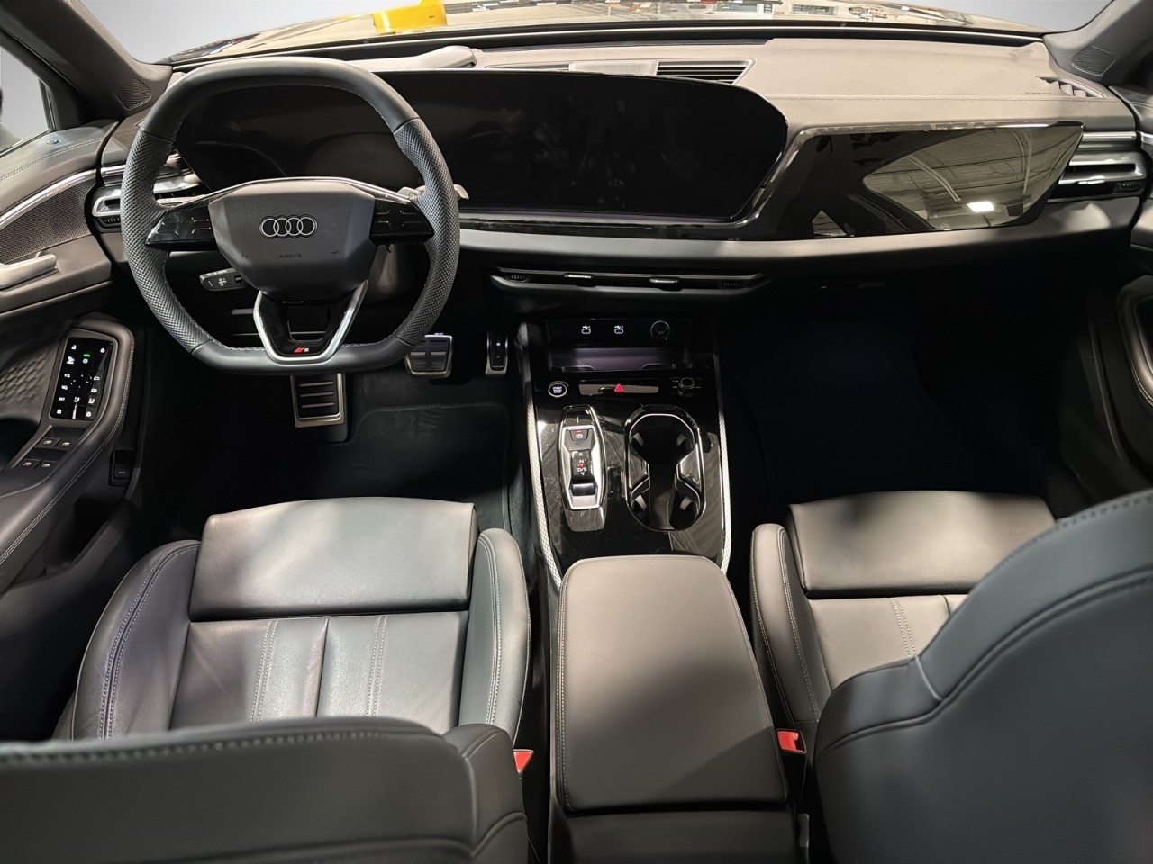 2025 Audi A5 - Image 12