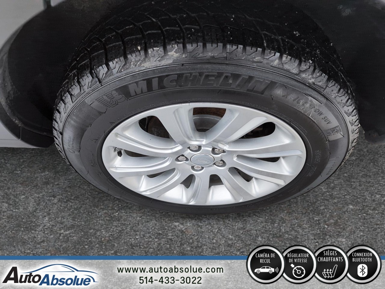 2019 Land Rover Discovery Sport - Image 11