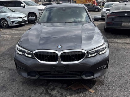 2020 BMW 3 Series - Image 3