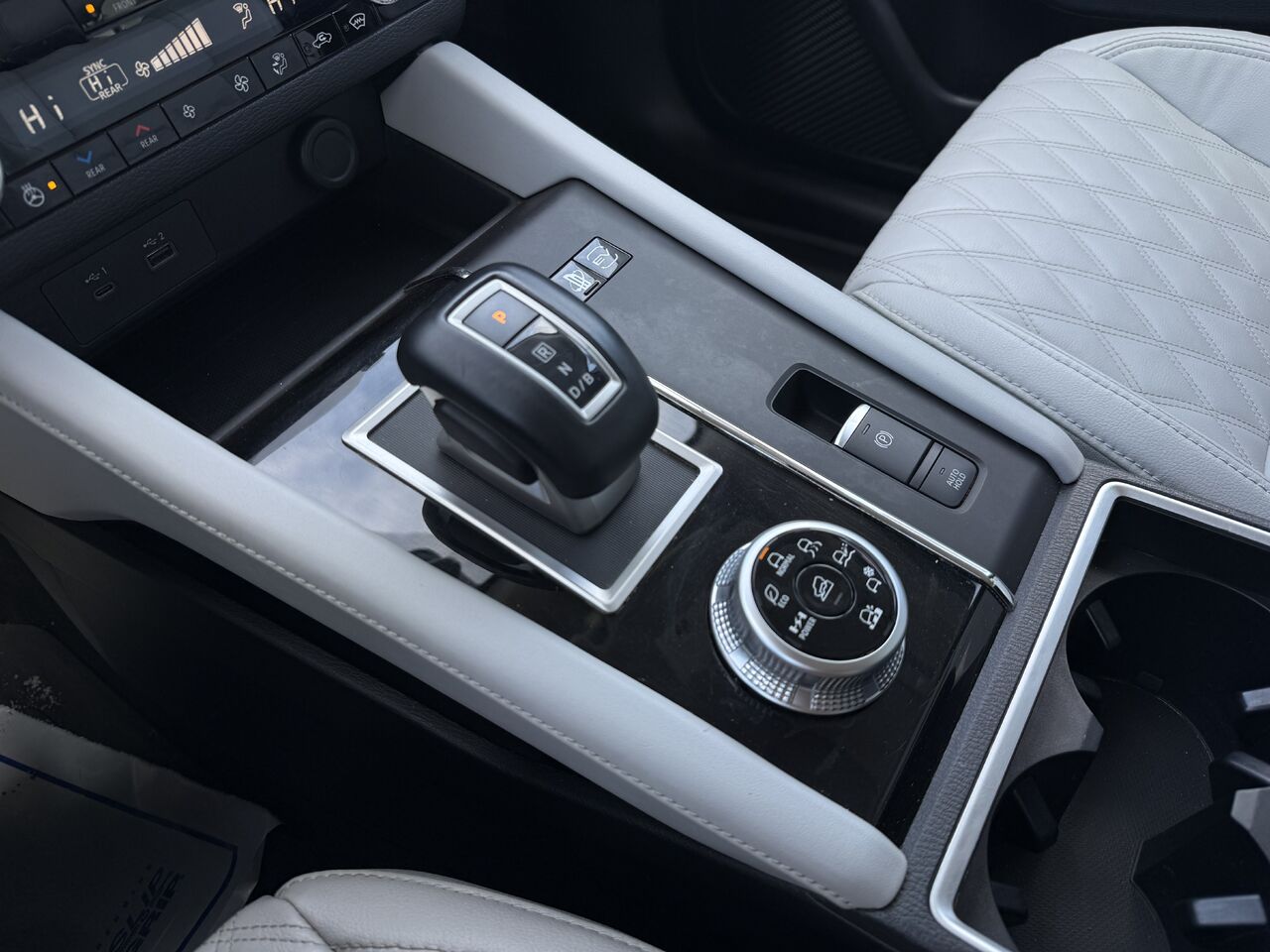 2023 Mitsubishi Outlander PHEV