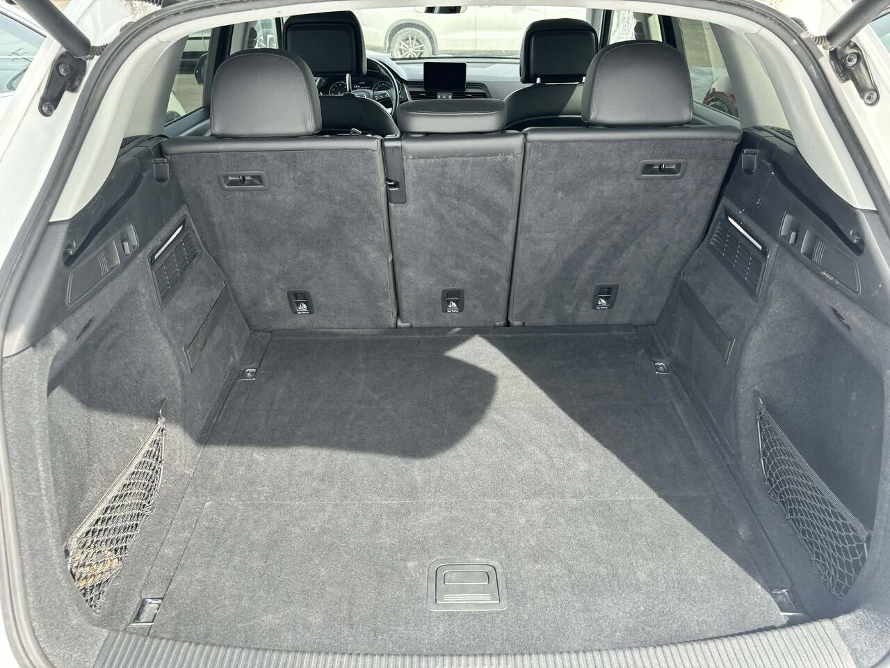 2018 Audi Q5 - Image 2