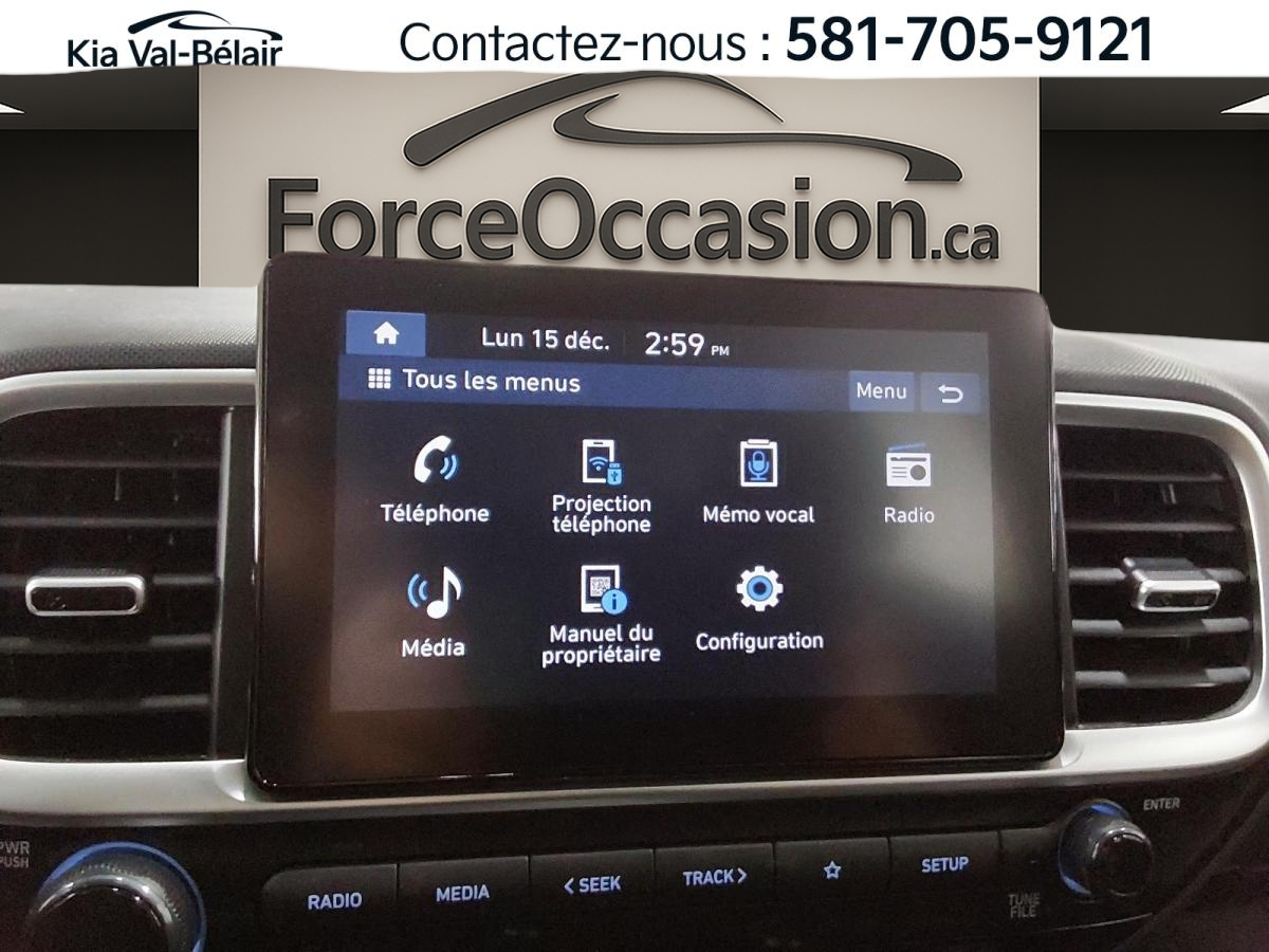 2025 Hyundai Venue - Image 15