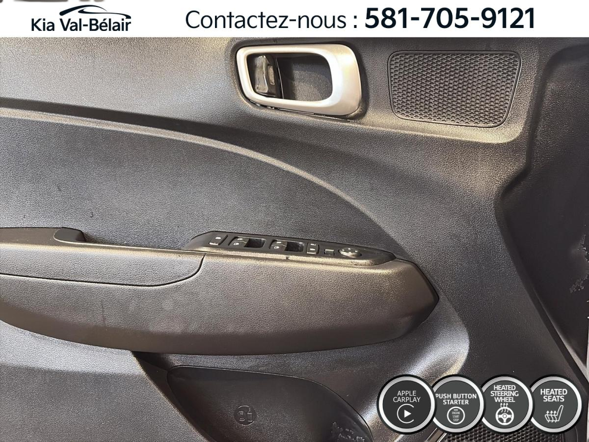 2025 Hyundai Venue - Image 23