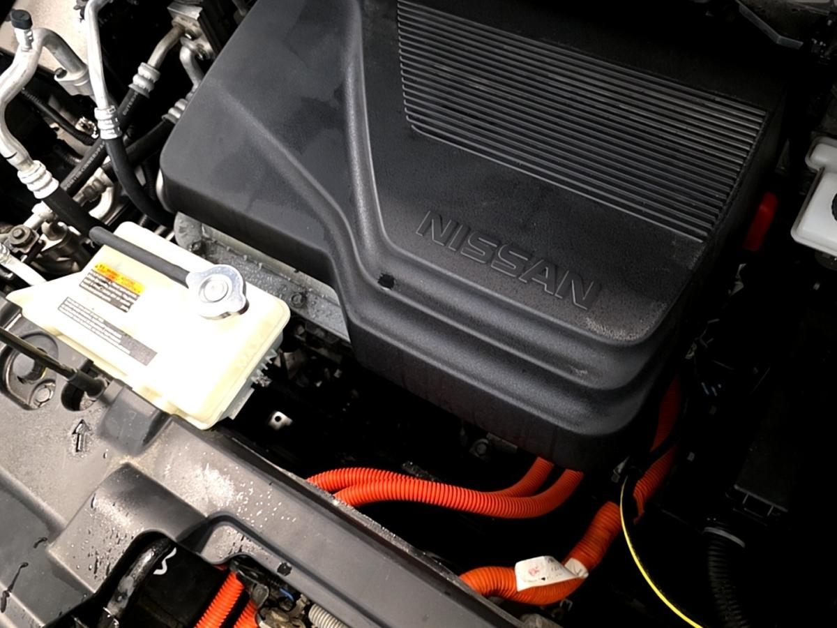 2024 Nissan LEAF - Image 3