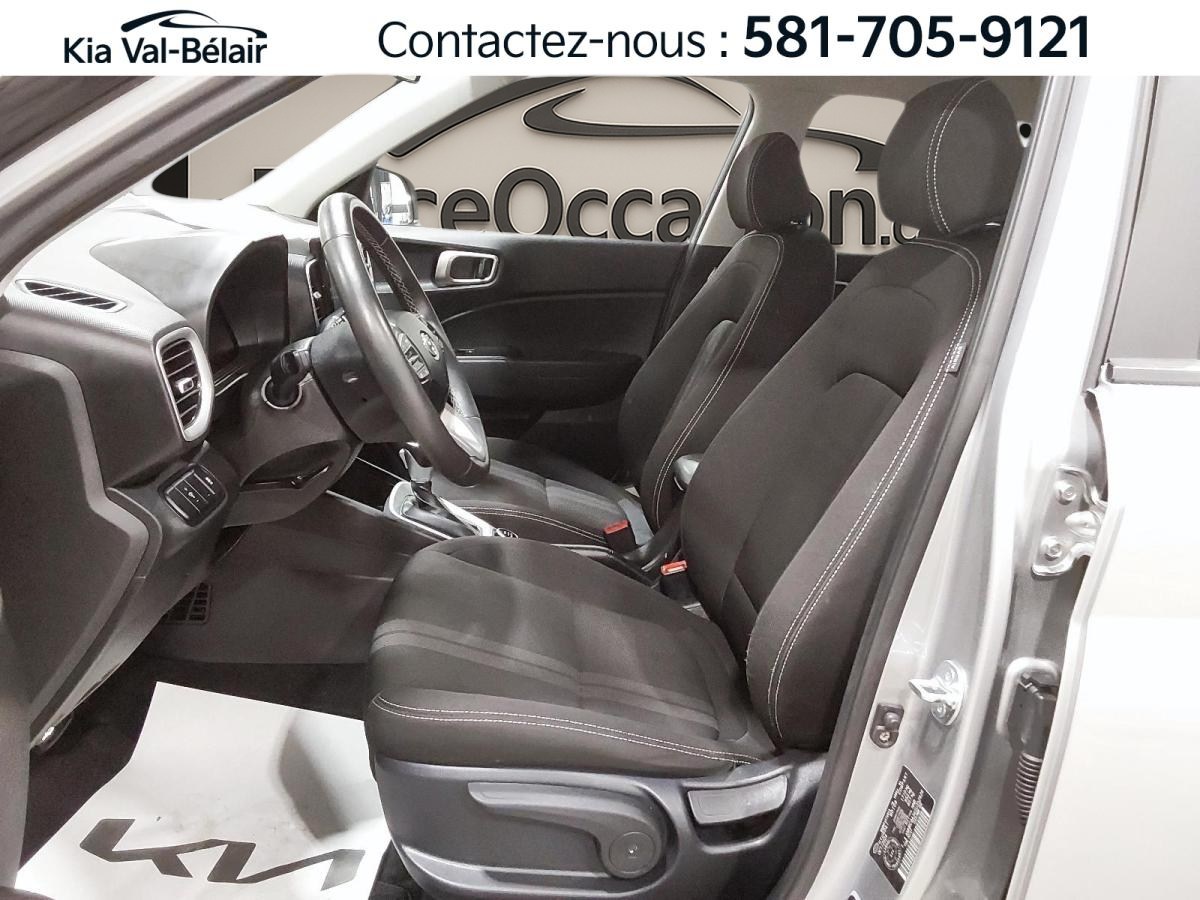 2025 Hyundai Venue - Image 5