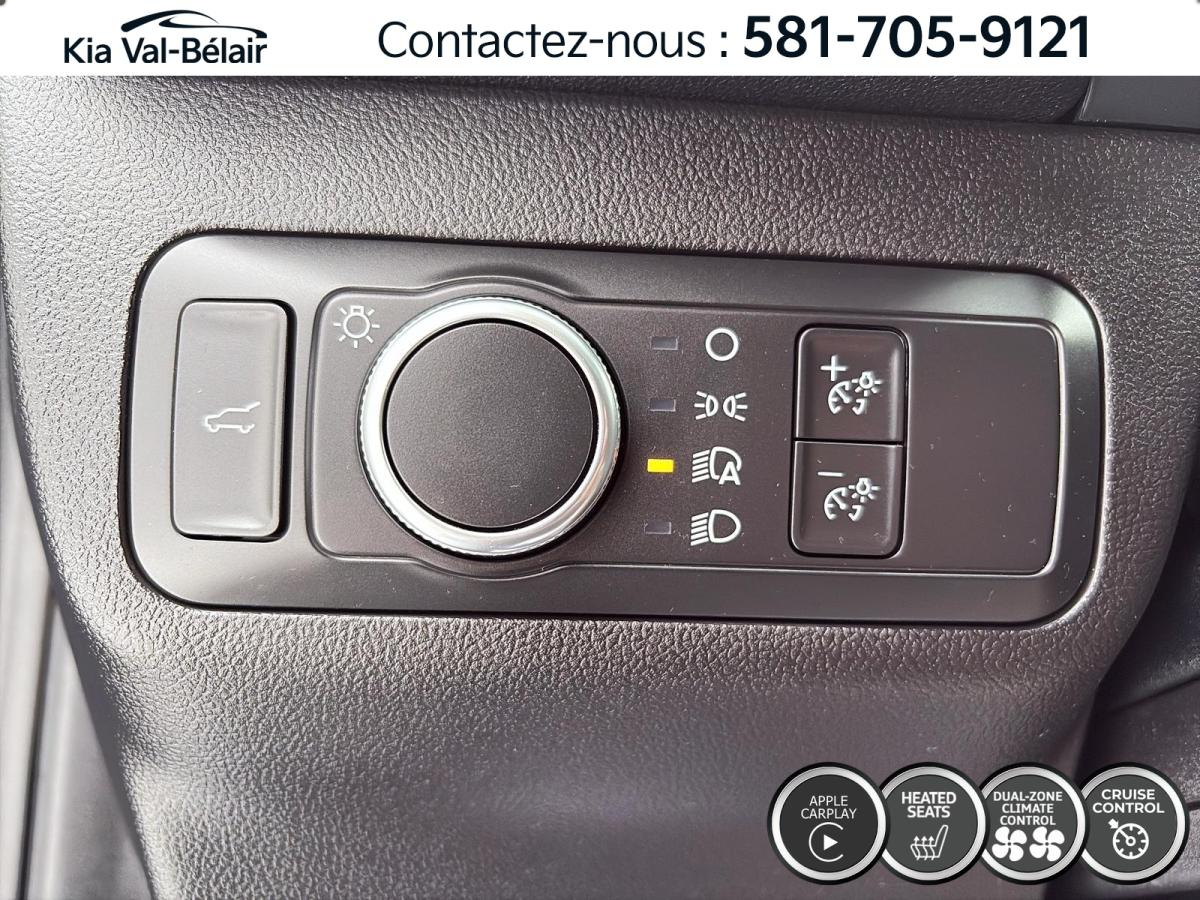 2022 Ford Escape - Image 21