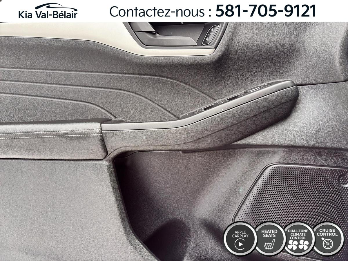 2022 Ford Escape - Image 22