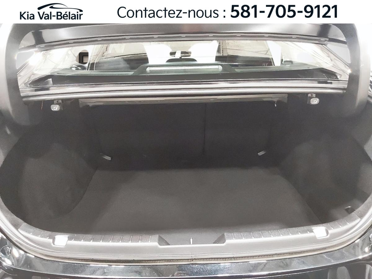 2025 Mazda Mazda3 - Image 8