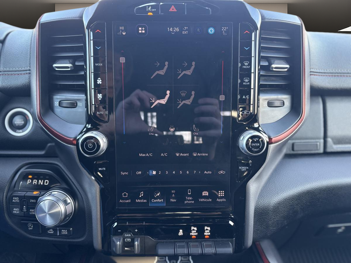 2025 RAM 1500 - Image 19