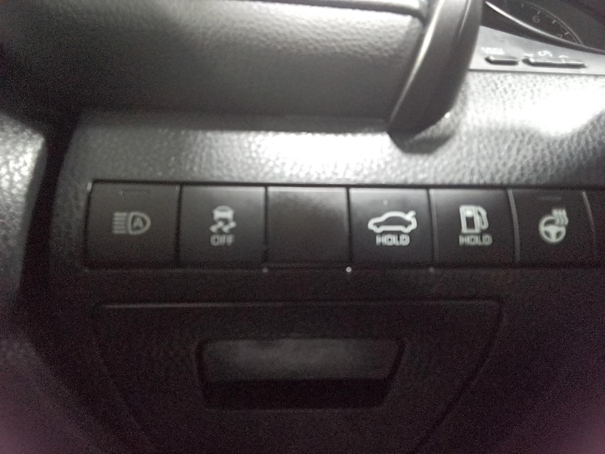 2024 Toyota Camry - Image 21