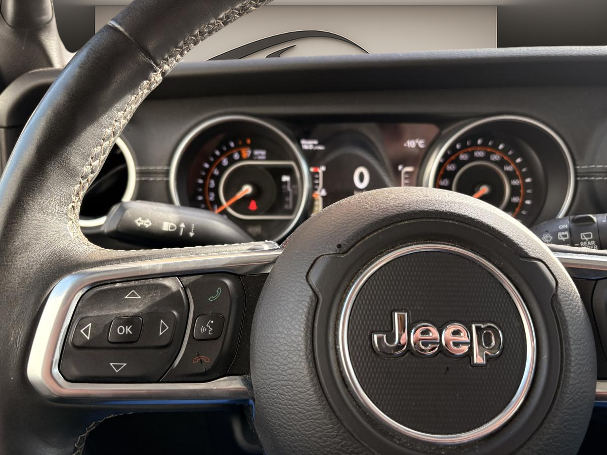 2018 Jeep Wrangler - Image 14