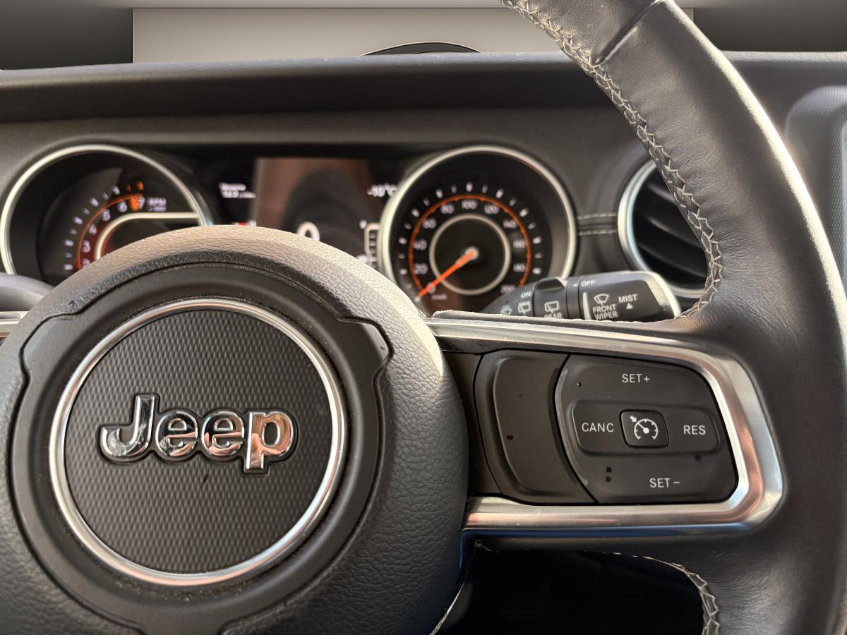 2018 Jeep Wrangler - Image 15