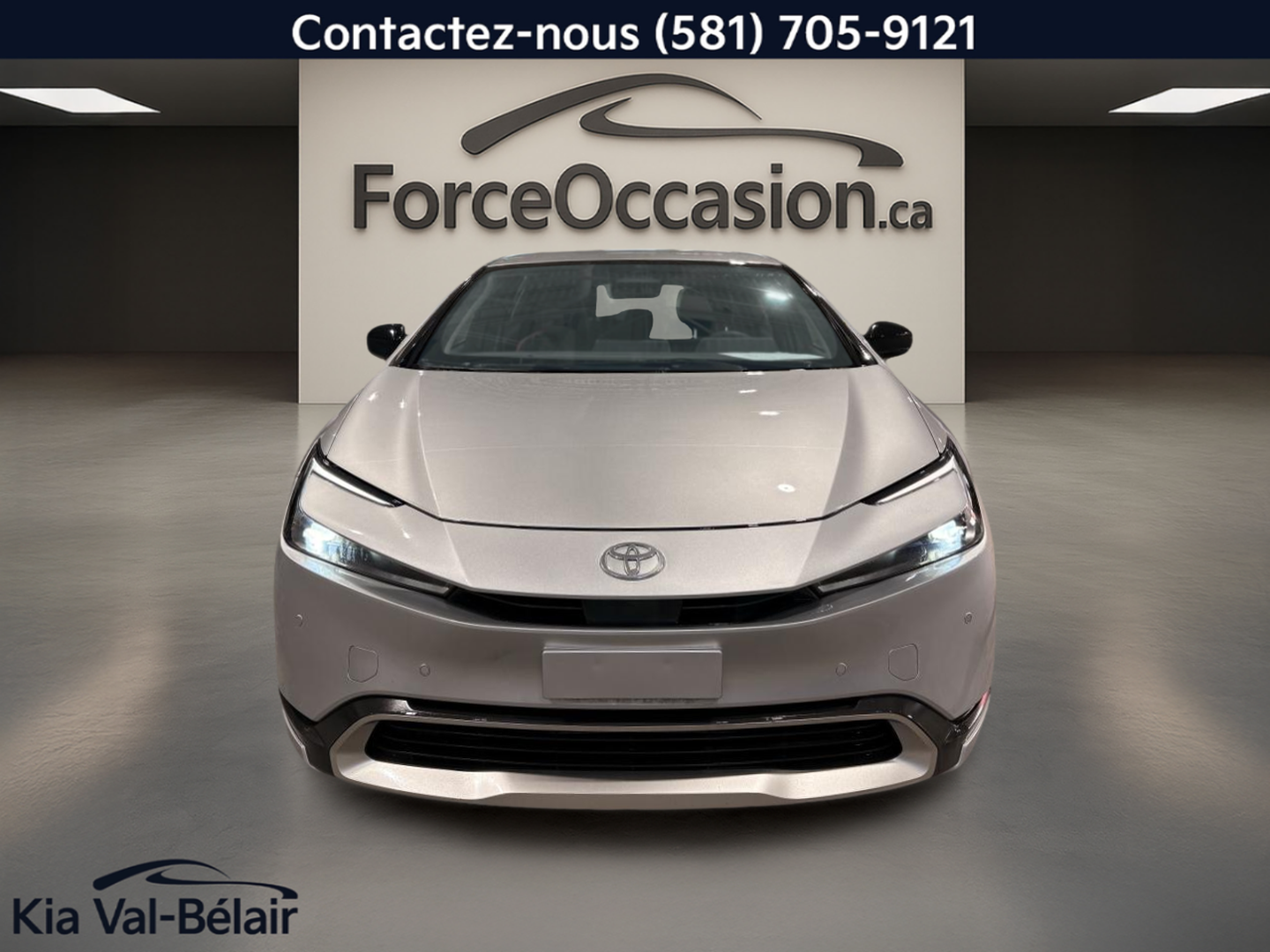 2025 Toyota Prius Plug-In Hybrid - Image 2