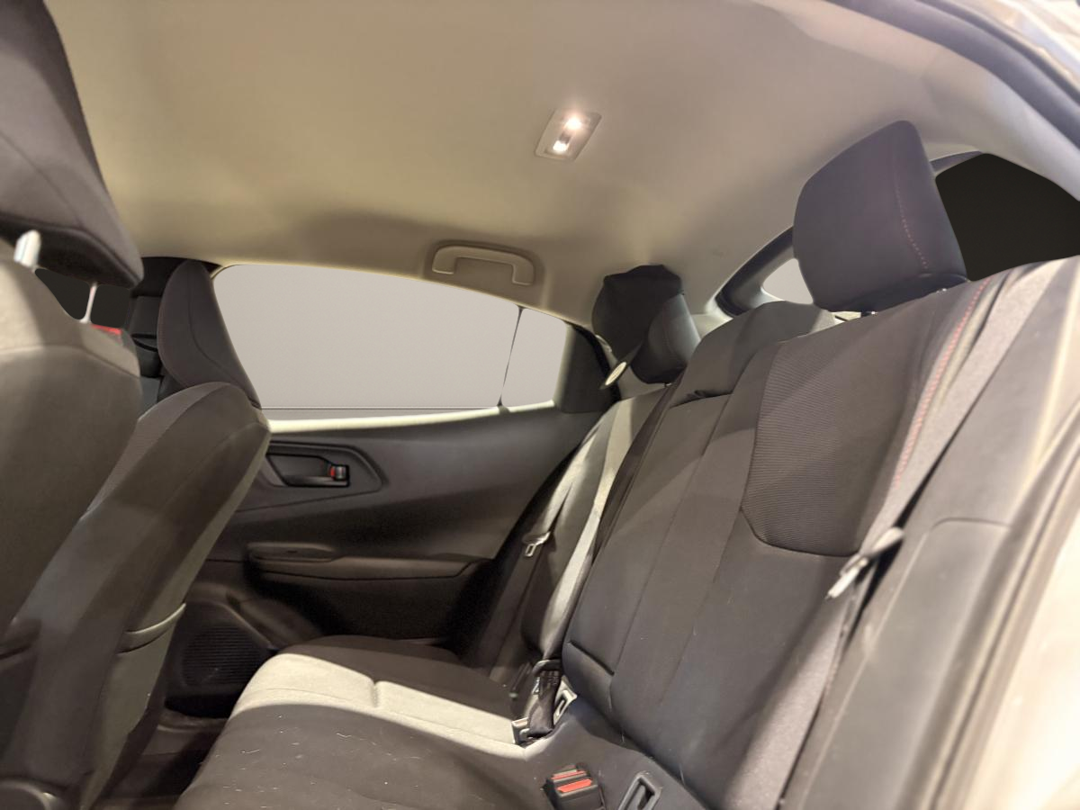 2025 Toyota Prius Plug-In Hybrid - Image 6