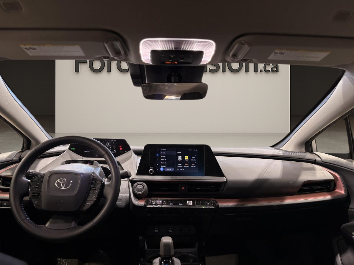 2025 Toyota Prius Plug-In Hybrid - Image 14