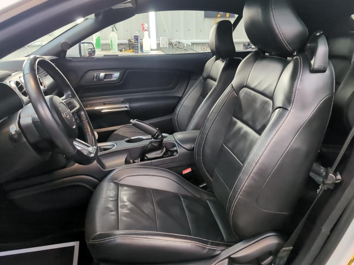 2018 Ford Mustang - Image 5