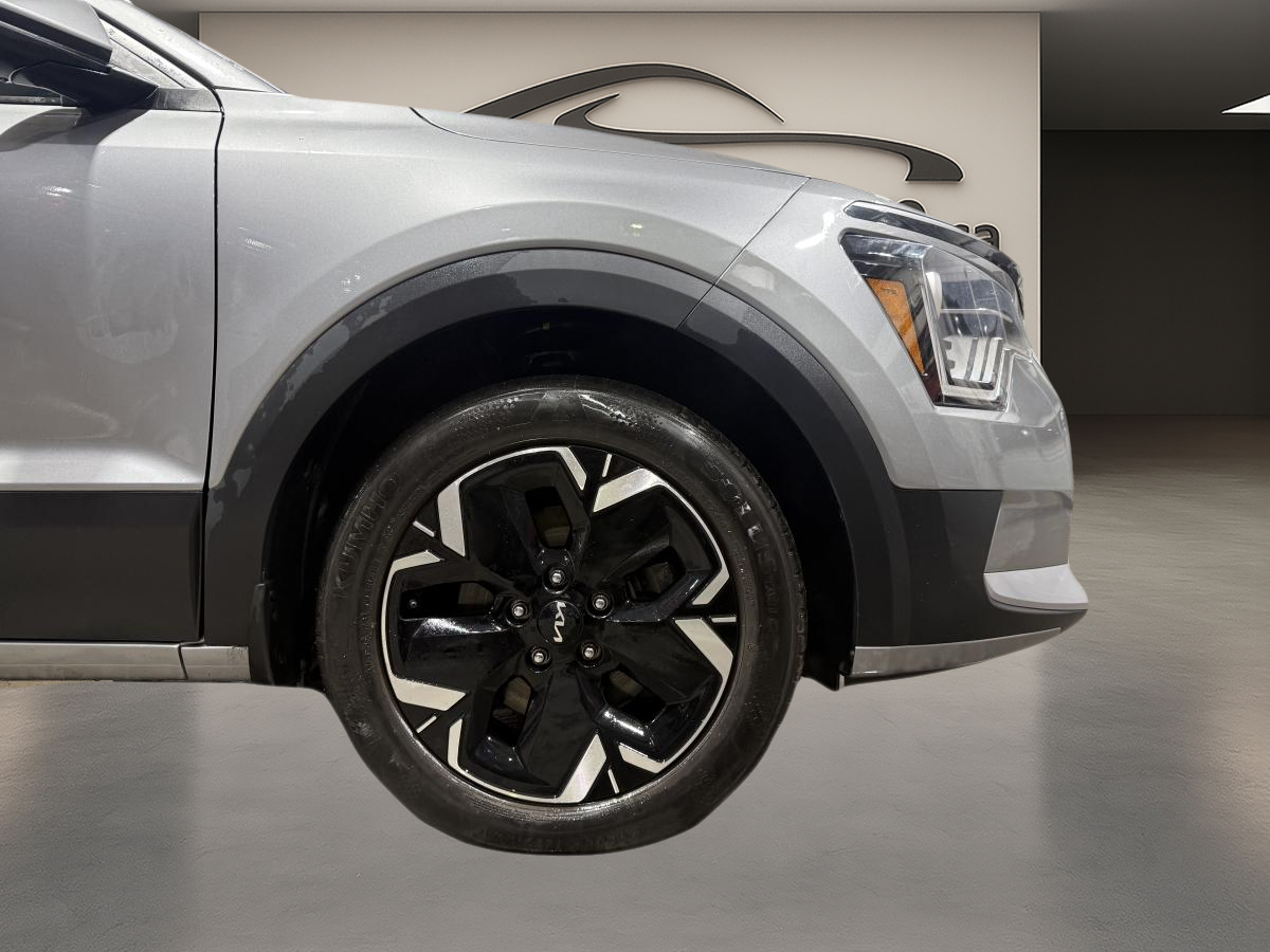 2023 Kia Niro EV - Image 12