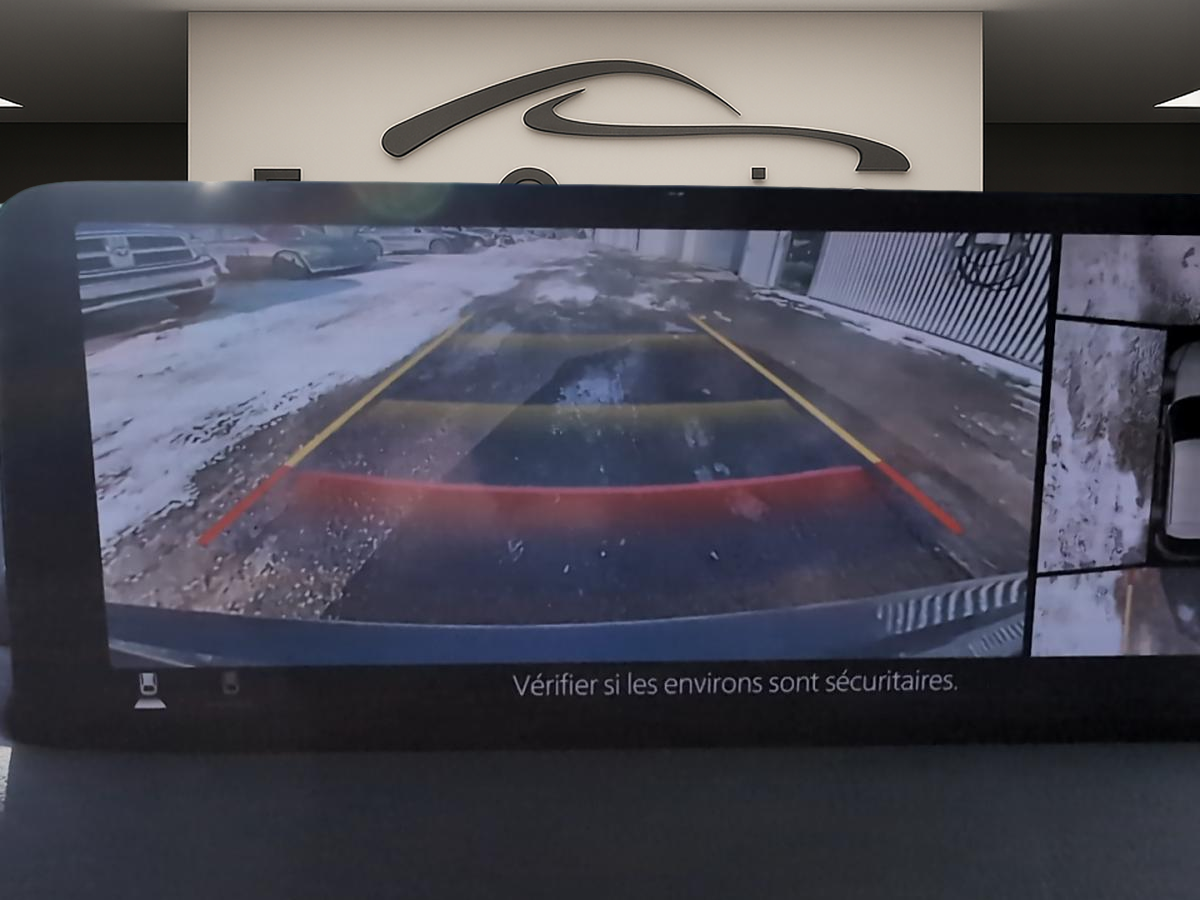 2023 Mazda CX-5 - Image 17