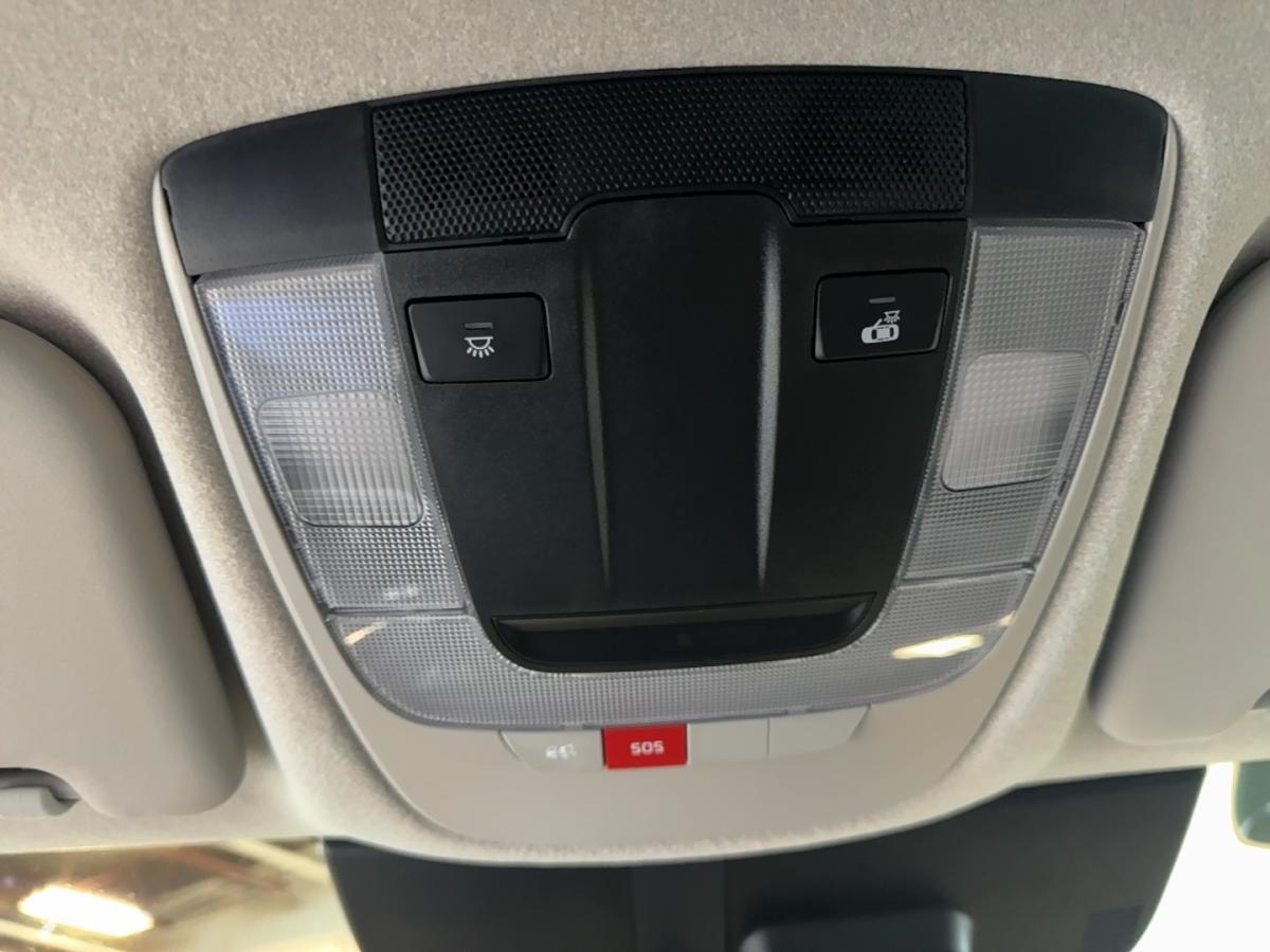 2025 Kia Niro EV - Image 22