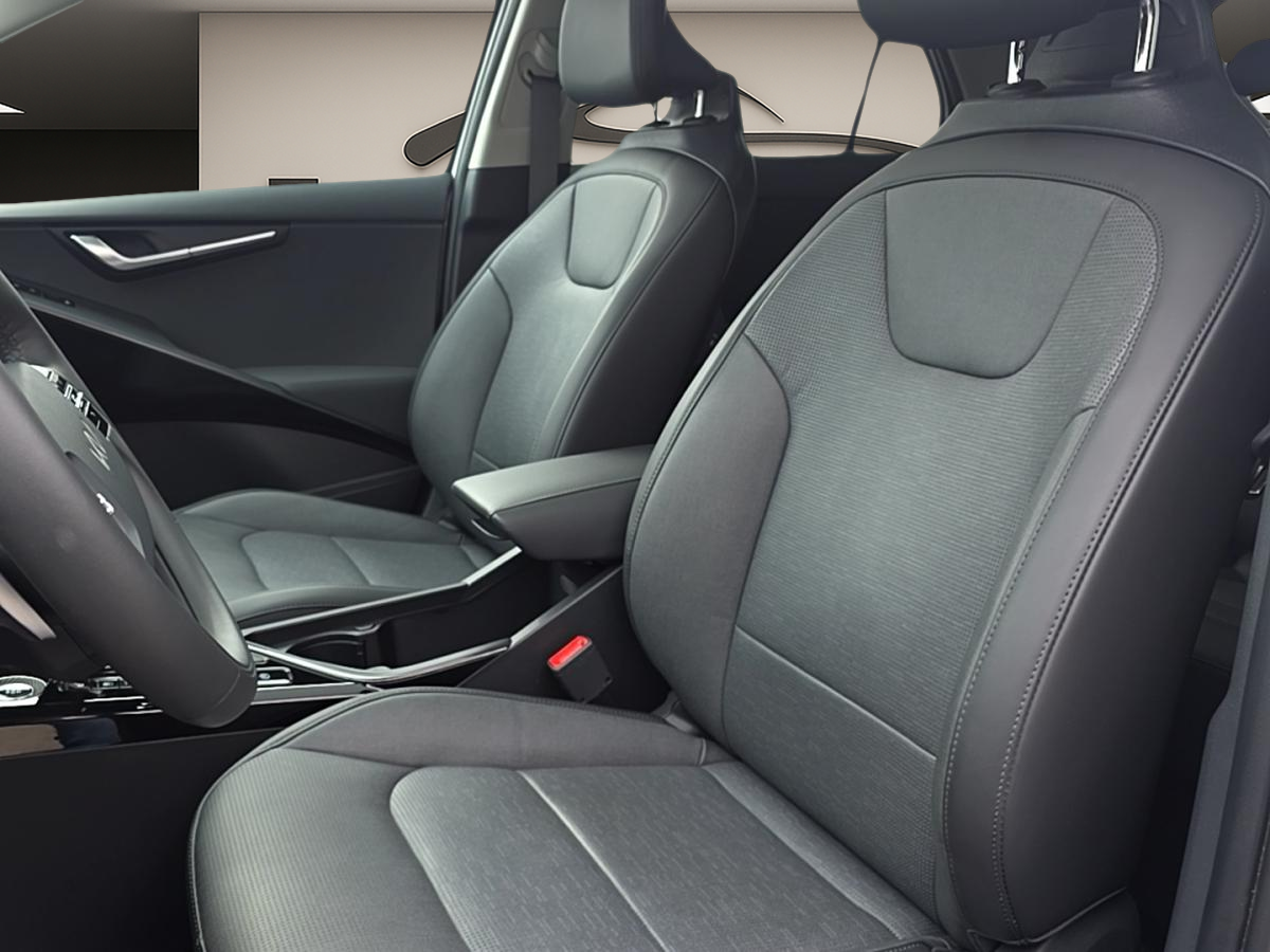 2025 Kia Niro HEV - Image 5